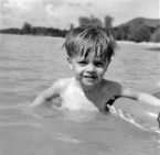 212-Ricky-having-a-swim.jpg