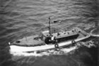 049-Pilot-coming-aboard.jpg
