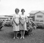 013_Elaine_Betty_Hodgson.jpg
